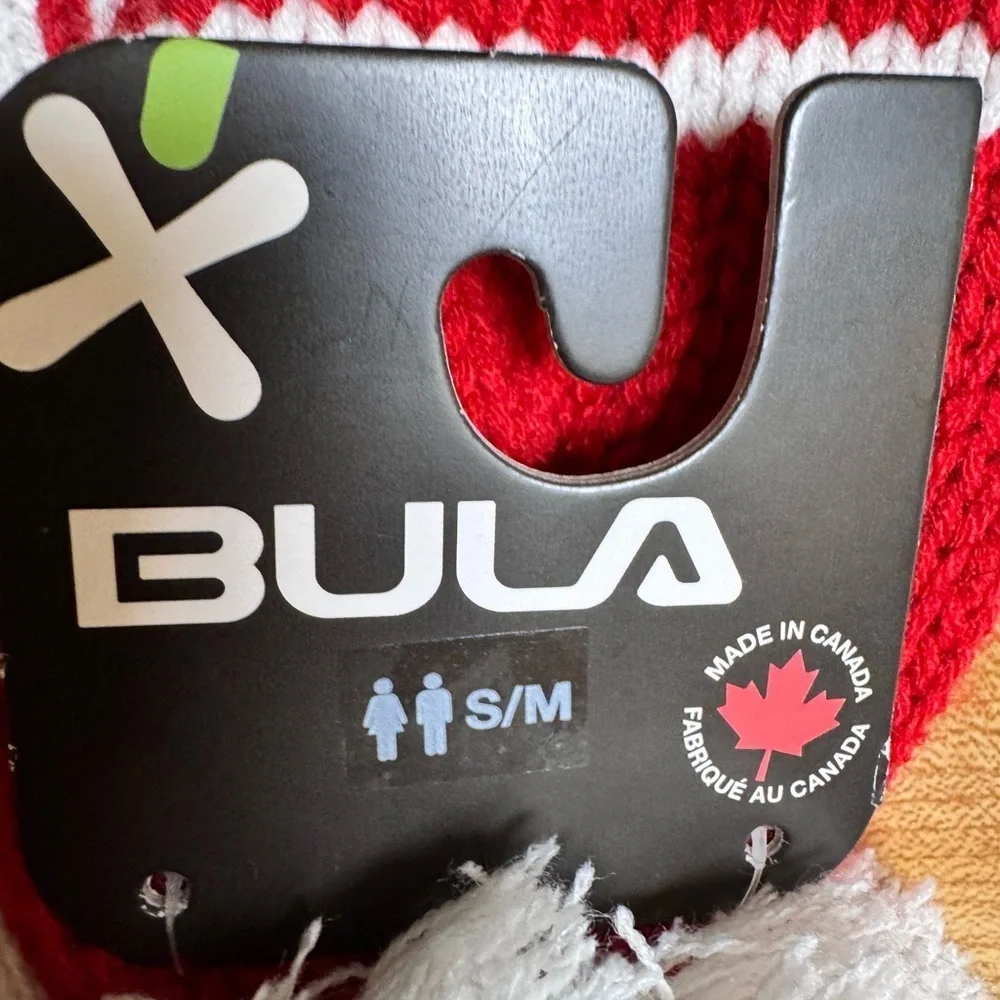 New Bula Big White Beanie Chili Red Knit Pom Hat S/M Made in Canada